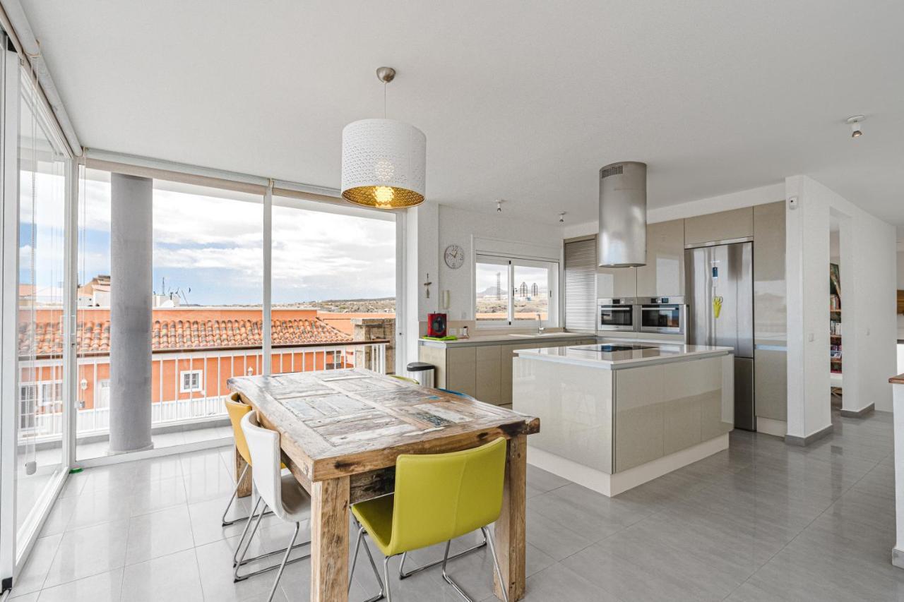 Modern 3Bdr Villa With Heated Pool El Médano Zewnętrze zdjęcie