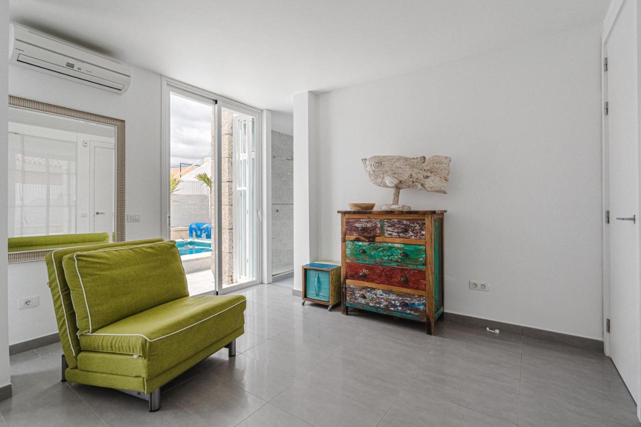 Modern 3Bdr Villa With Heated Pool El Médano Zewnętrze zdjęcie