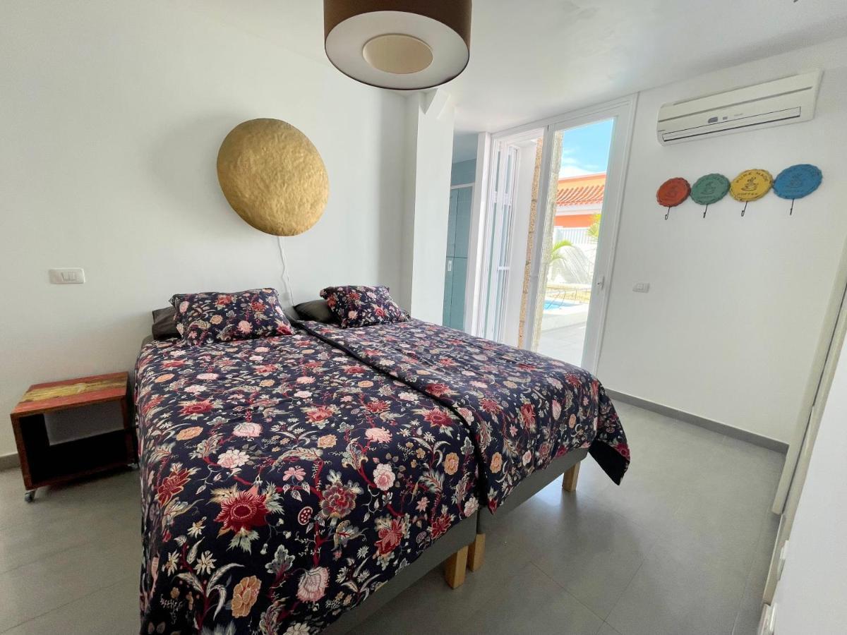 Modern 3Bdr Villa With Heated Pool El Médano Zewnętrze zdjęcie
